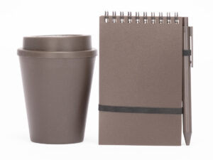 Set kauai: mug, libreta a6, bolígrafo y caja