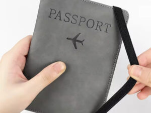 Billetera Porta-Pasaporte "ORLY" Billetera Porta-Pasaporte "ORLY"