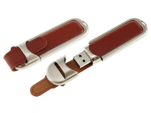 Pendrive de metal y cuero Pendrive de metal y cuero - vista 5