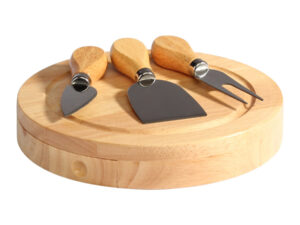 Tabla de quesos con herramientas