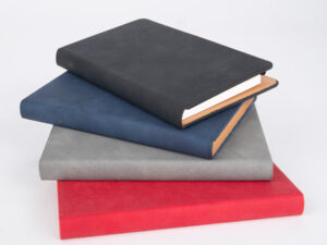 Libreta eco-cuero con Bolígrafo Libreta eco-cuero con Bolígrafo