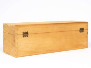 Caja de madera natural para vino