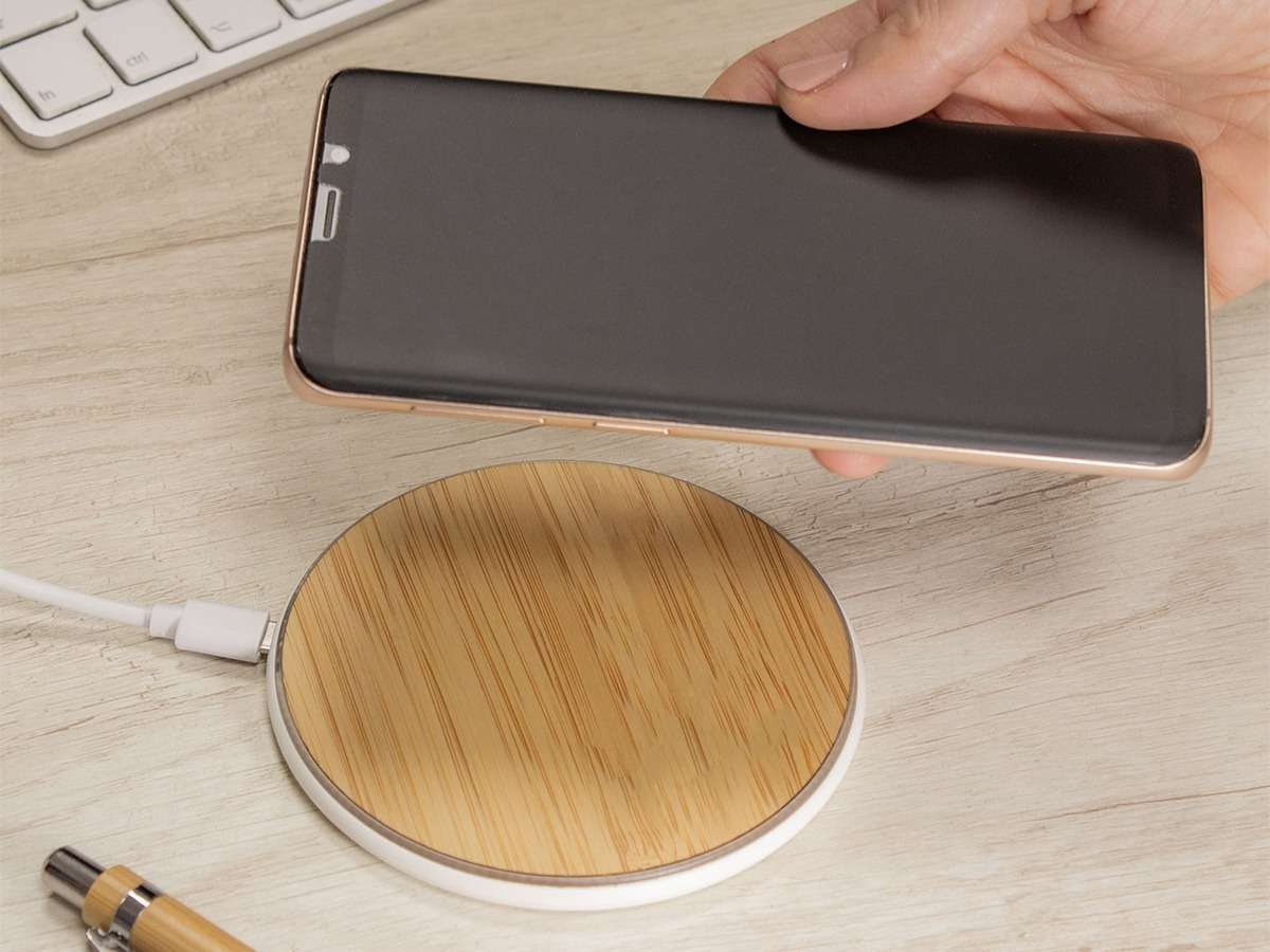 Cargador inalámbrico compact