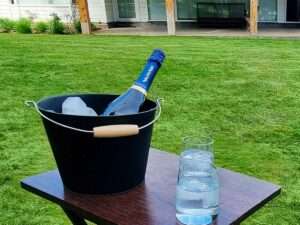 Balde-Hielera Negra De 54l h80 3 jpg