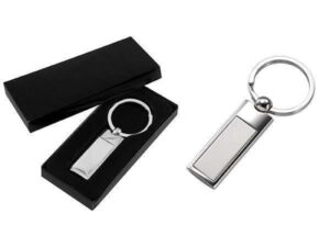 Llavero metálico rectangular