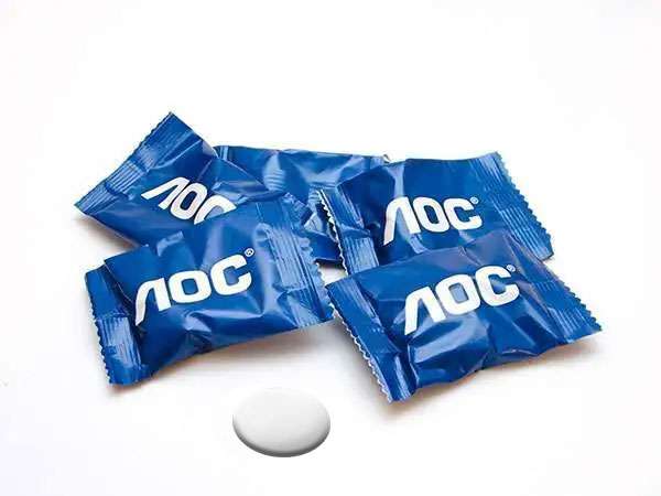 Sachet publicitario con mentita