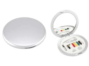 Set De Costura Con Espejo